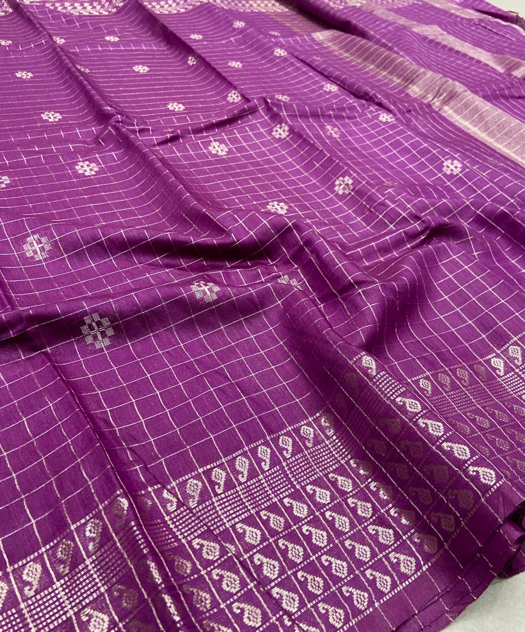 Premium Linen Saree – Orchid Purple with Silver Checks & Paisley Woven Border