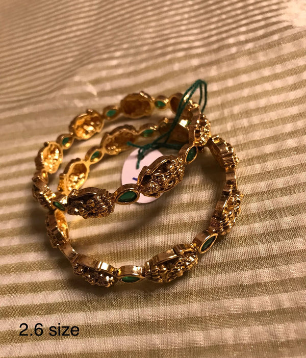 BANGLES