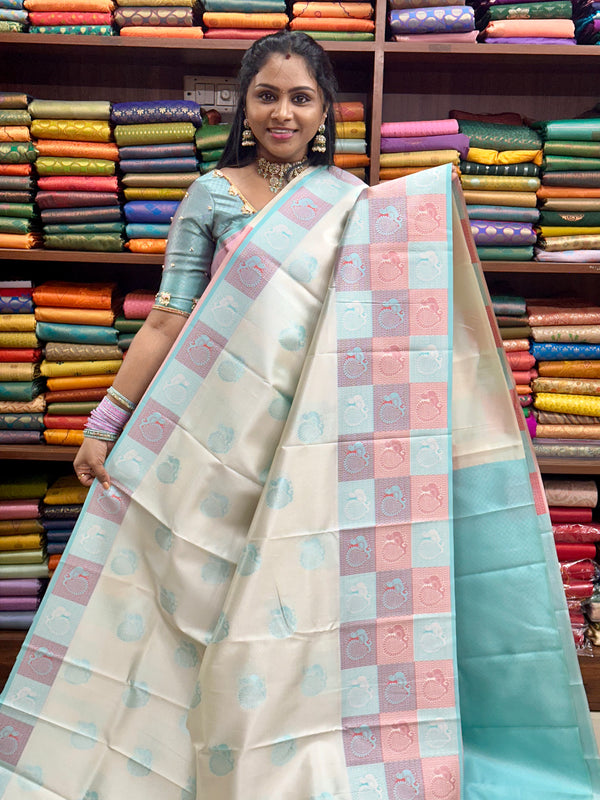 Bridal tissue annam pet border