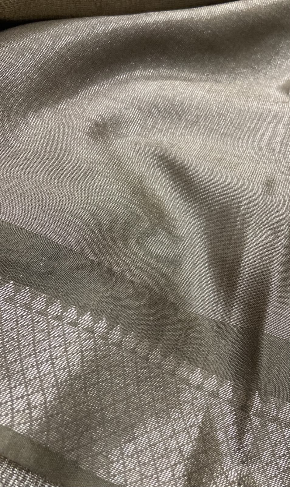 Premium Linen Saree – Antique Gold with Self Jacquard Weaving & Rich Woven Border