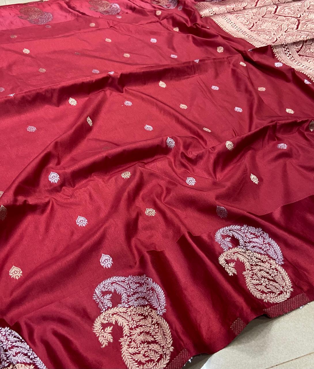Premium Mango Silk Saree – Maroon with Silver Zari Buttas & Rich Designer Pallu