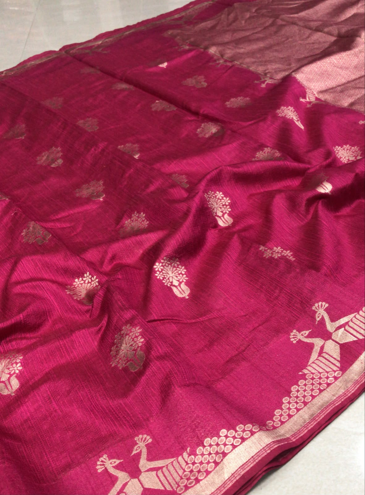 Georgette Saree – Rani Pink with Peacock Zari Border