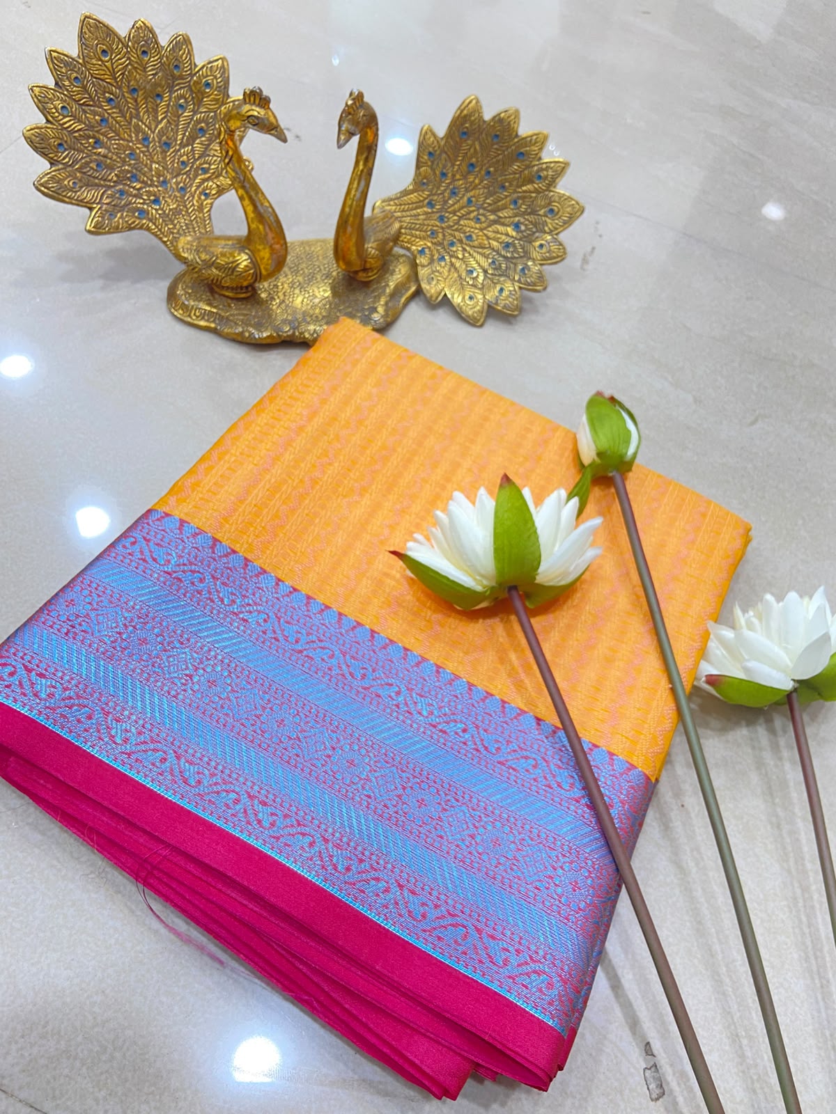 💛🩷 Yellow & Peach Pink Contrast Saree 🩷💙